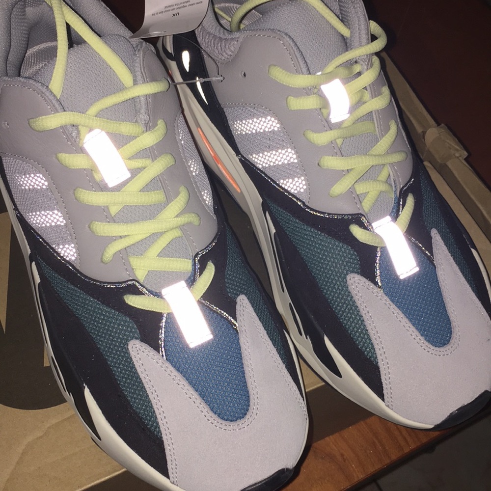 Yeezy 700 Wave Runner